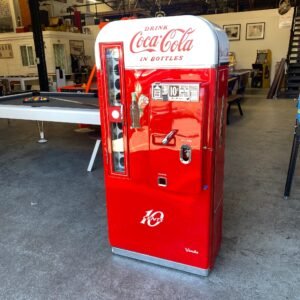 vendo 81 d coca cola machine