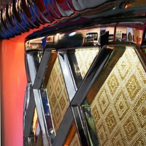 rock ola bubbler digital music center jukebox in gloss white with bluetooth