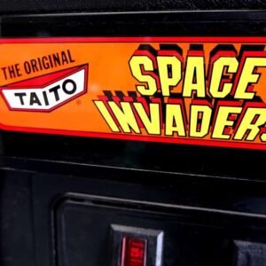 1981 space invaders arcade machine by taito