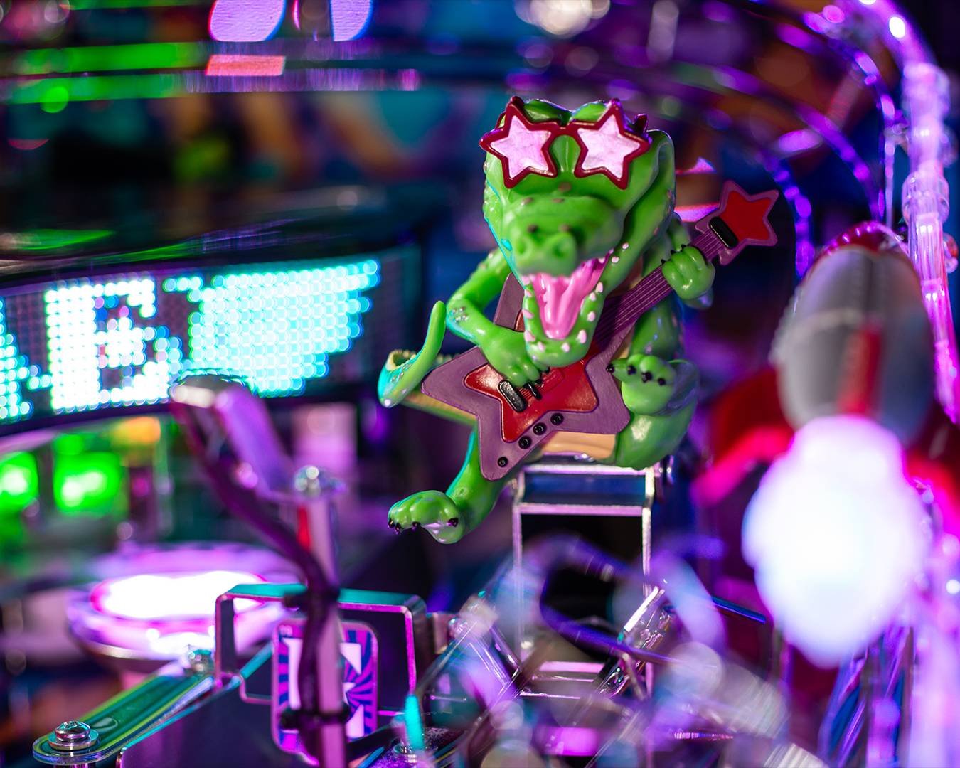 elton john collectors edition pinball machine elton john collectors edition pinball machine