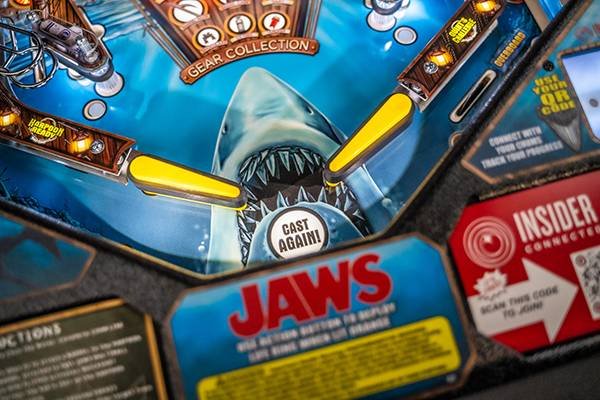 jaws pro pinball machine by stern jaws pro pinball machine by stern
