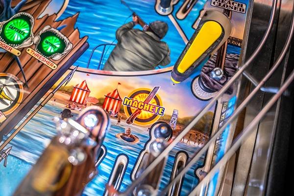 jaws pro pinball machine by stern jaws pro pinball machine by stern