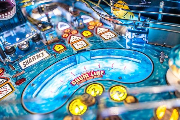 jaws pro pinball machine by stern jaws pro pinball machine by stern