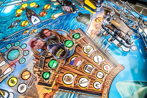 jaws pro pinball machine by stern jaws pro pinball machine by stern