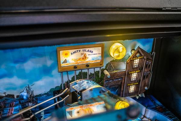 jaws pro pinball machine by stern jaws pro pinball machine by stern